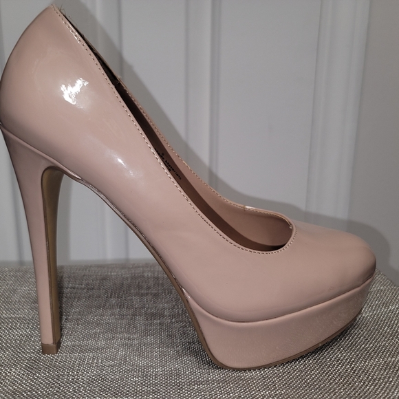 Xhilaration Patent Leather Platform Stilettos - Picture 3 of 7